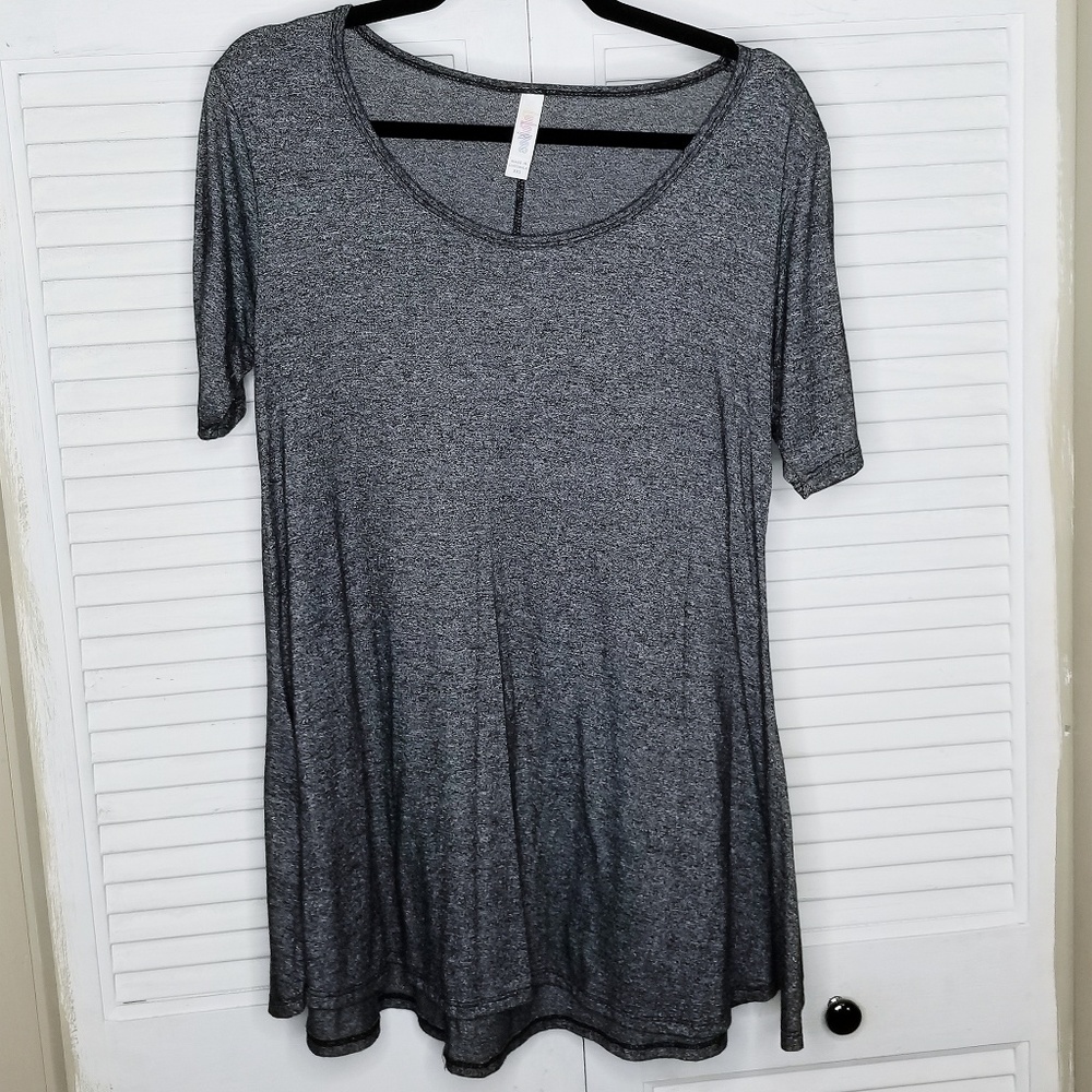 LuLaRoe Flowy Scoop Neck Tunic